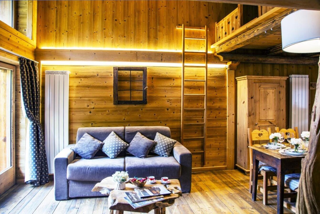Bijoux Des Alpes - Mont Blanc Village La Salle Exterior photo
